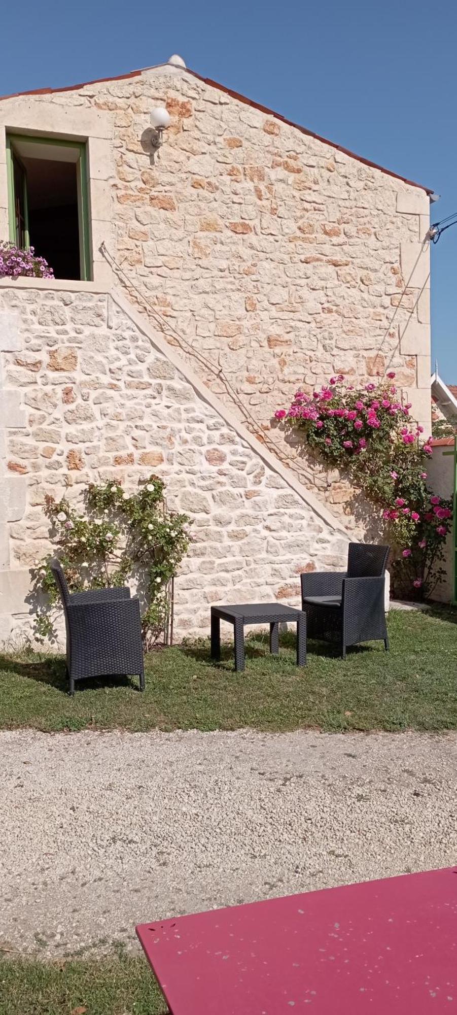 Hotel Chre Cathy Et Jean Loup Port-des-Barques Exterior foto